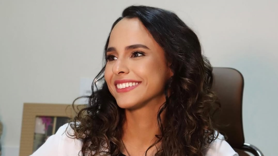 Dra. Isabela Bezerra Freitas